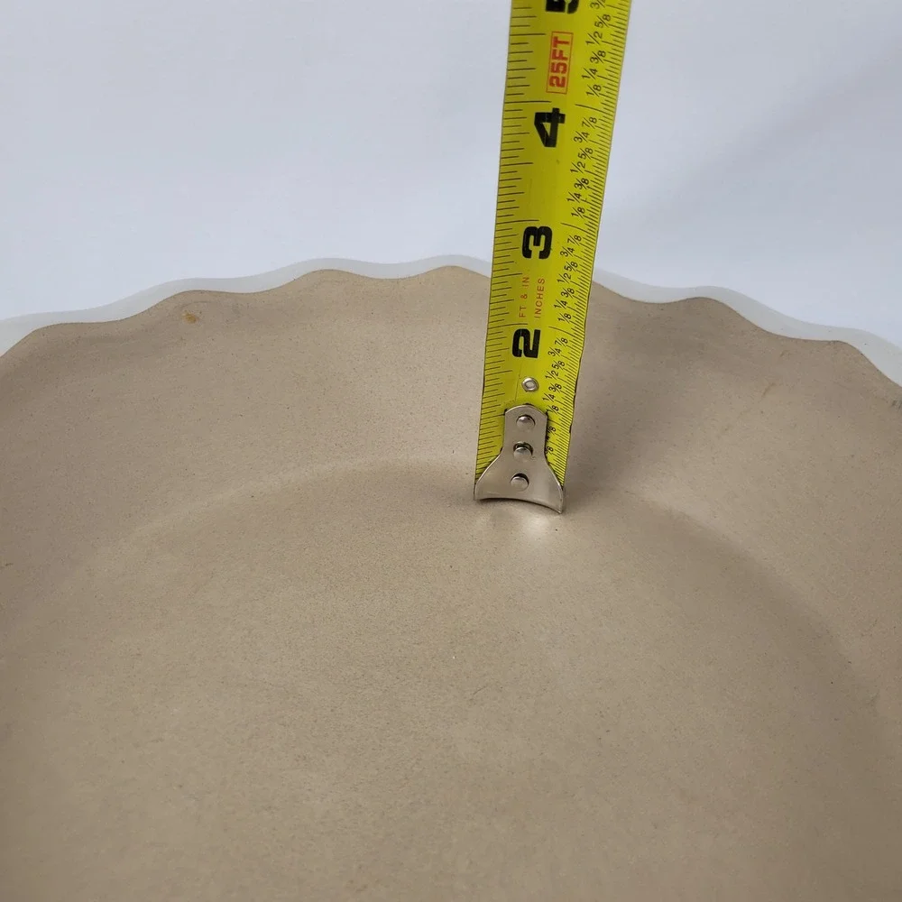 Pampered Chef Family Heritage Stoneware Deep Dish Pie Plate White Scalloped 9in